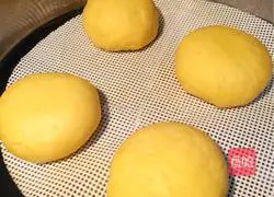 Illustration of how to make carrot steamed buns 5