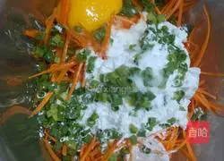 Fried carrot cakes Illustration of how to do it 1