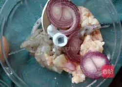 Hamburger patties Illustration of how to do it 1