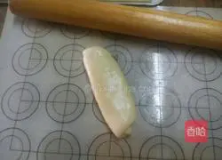 Illustration of how to make dregs of sesame cakes 8