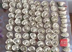 Illustration of making dumplings stuffed with celery and shiitake mushrooms 3