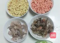 Illustration of how to make the unique eight-treasure fried rice 1