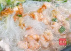 Illustration of how to make shrimp rice noodles 11