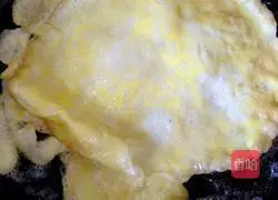 Illustration of how to make egg fried rice 2