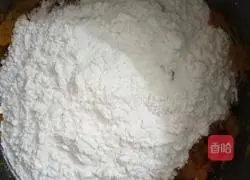 Pumpkin Banana Cake Recipe Illustration 4