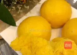 Illustration of how to make pumpkin steamed buns 8