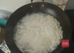 Black pepper fried noodles Illustration of how to do it 1