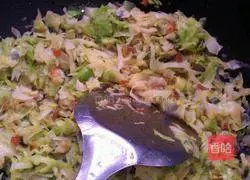 Illustration of how to make shrimp and vegetable buns 4