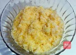 Illustration of how to make fried rice with chili sauce 4