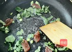 Cantonese Sausage Fried Rice Recipe Illustration 4