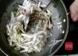 Illustration of how to make fried noodles 4