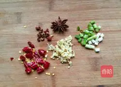 Illustration of how to make five-spice noodles 1