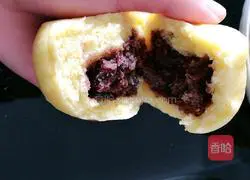 Illustration of how to make bean paste steamed buns 6