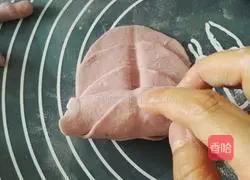 Illustration of how to make purple sweet potato and rose steamed buns 10