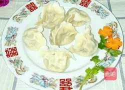 Illustration of how to make cabbage and fungus dumplings 13
