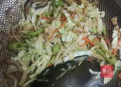 Vegetarian Illustration of how to make fried pancakes 9