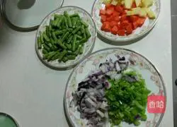 Illustration of how to make braised pork belly rice 1