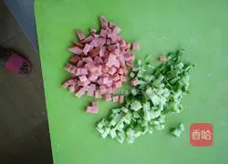 Illustration of how to make fried steamed buns 4