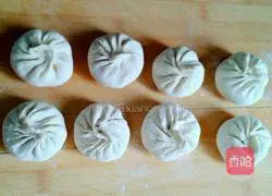Illustration of how to make dried vegetable buns 11