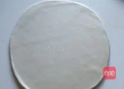 Illustration of how to make pancake shreds 7