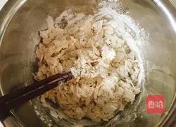 Illustration of how to make steamed buns with dried plums, vegetables and meat 2