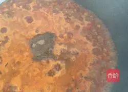 Illustration of how to make tomato beef noodles 9