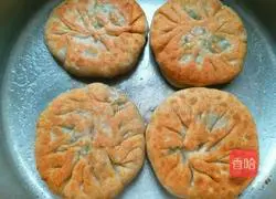 Illustration of making whole wheat meatloaf with chives and pork stuffing 14