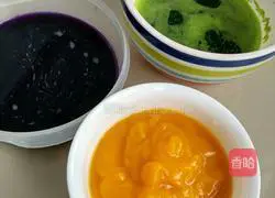 Illustration of how to make rainbow dumplings 4