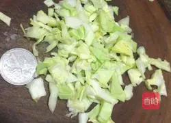 Broccoli Illustration of how to make pork buns 4