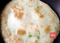 Illustration of how to make chive egg pancakes (nutritious breakfast made by mothers for babies) 12