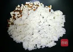 Illustration of how to make celery and fragrant dried fried rice 6