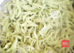 Illustration of how to make fried noodles 7