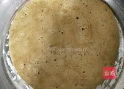 Illustration of how to make steamed buns with brown sugar bean paste filling 6