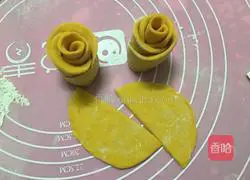 Illustration of how to make rose steamed buns 7