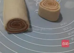 Illustration of how to make two-color steamed buns 4