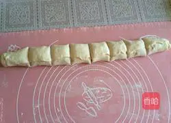 Illustration of how to make peanut butter scones 7