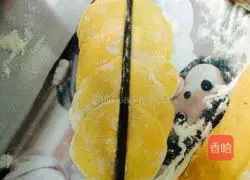 Illustration of how to make rose pumpkin steamed buns 5