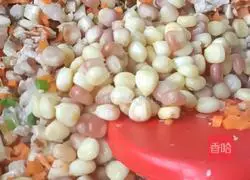 Illustration of how to make Shaomai 6