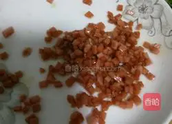 Ham, lettuce and eggs Illustration of how to make fried rice 4