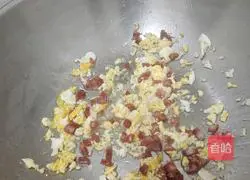 Illustration of how to make cabbage fried rice 4