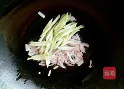 Illustration of how to make tomato fried noodles 7