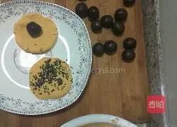 Illustration of how to make sweet potato, glutinous rice and bean paste cake 3