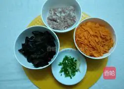 Illustration of how to make black fungus stuffed buns 5