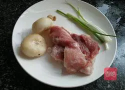 How to make fresh meat and water chestnut wontons Illustration 1