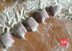 Illustration of how to make purple sweet potato and rose steamed buns 3