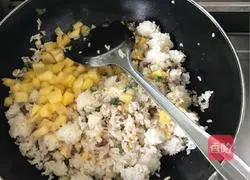 Pineapple fried rice recipe 4
