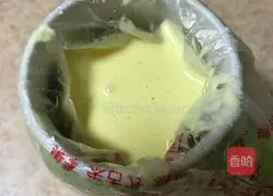 Illustration of how to make egg pancake rolls 8