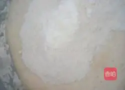 Illustration of how to make steamed buns stuffed with black sesame filling 8