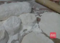 Illustration of how to make vegetable buns (celery, eggs, beans and vermicelli) 6