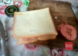 Illustration of how to make egg sandwich 8